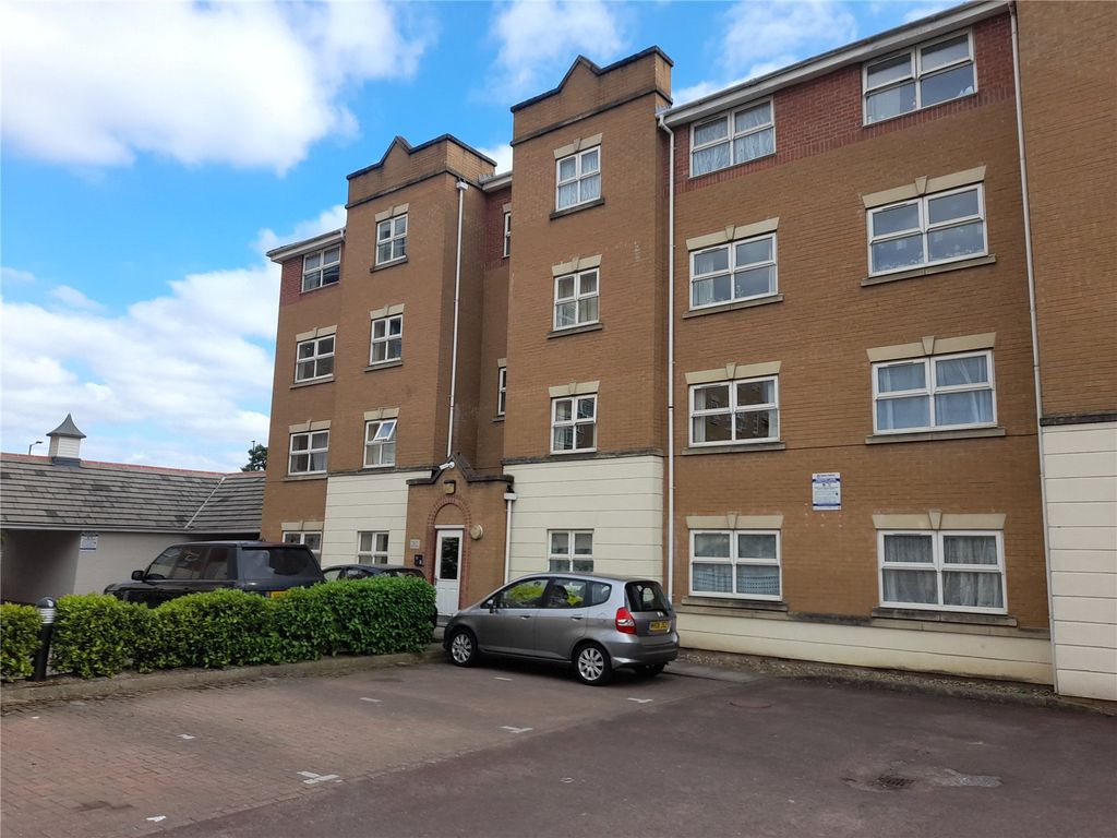 1 bed flat to rent in Pickfords Gardens, Slough, Berkshire SL1 Zoopla