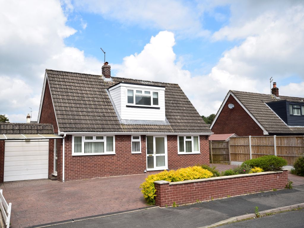 3 bed linkdetached house for sale in Gorse Meadow, Higher Heath