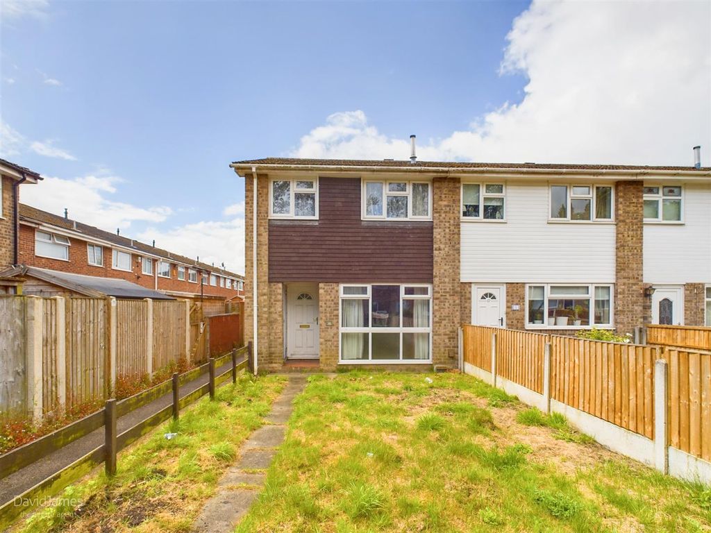 3 bed end terrace house for sale in Ebony Walk, Nottingham NG3, £