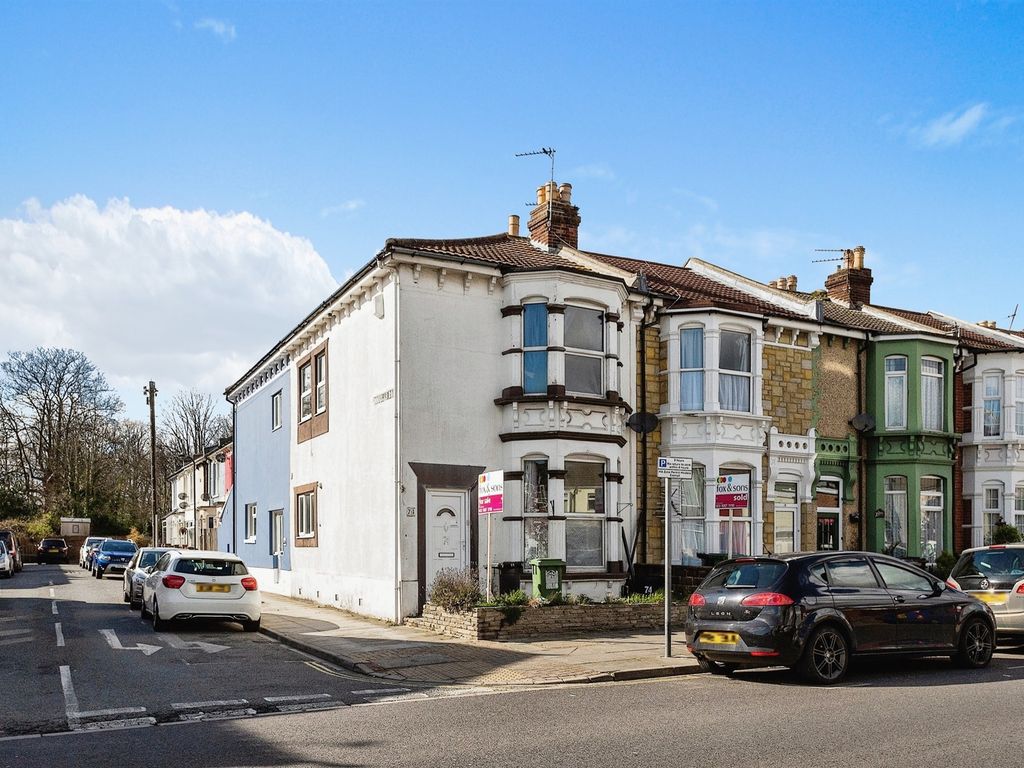 3 bed end terrace house for sale in Milton Road, Portsmouth PO3 Zoopla
