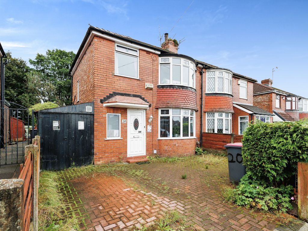 3 bed semidetached house for sale in West Way, Manchester M38, £