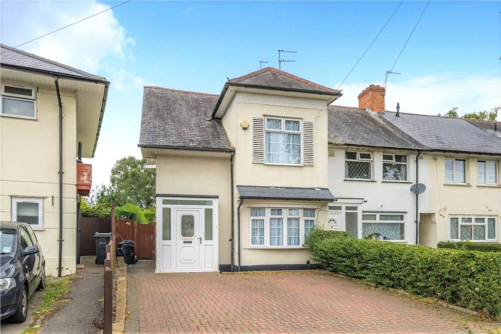 3 bed end terrace house for sale in Daisy Farm Road, Warstock