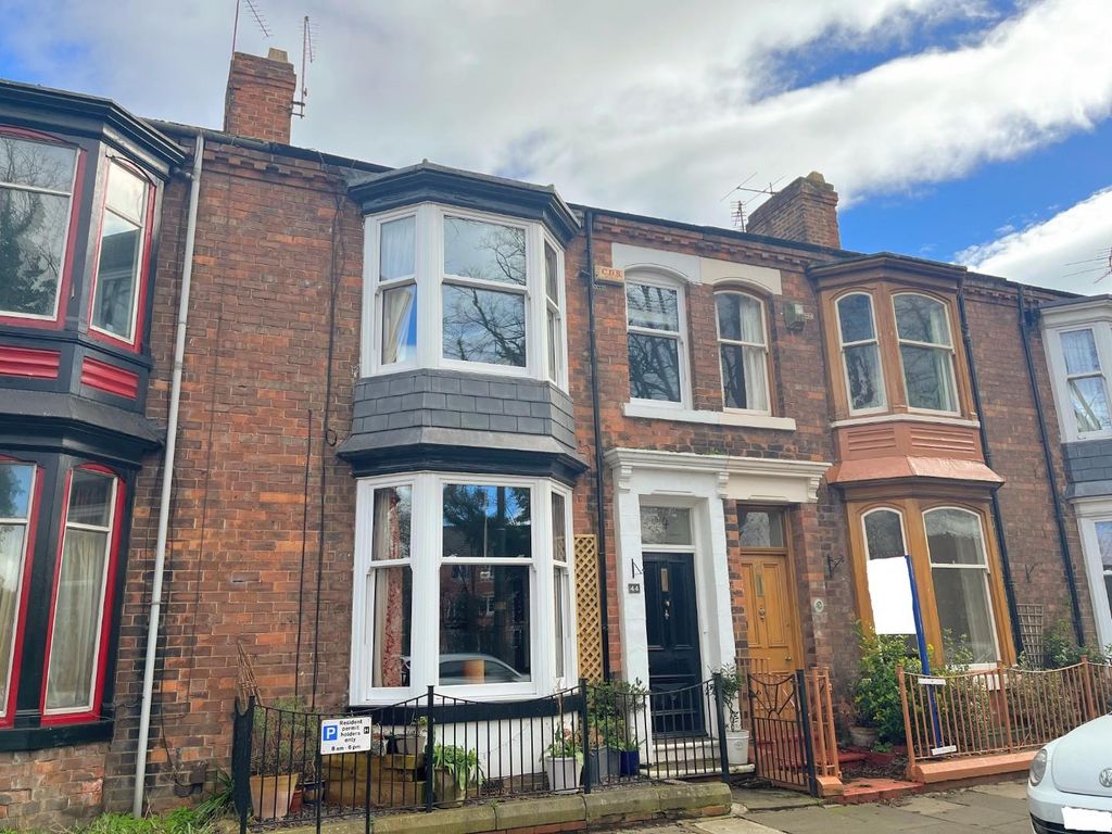 4 bed terraced house for sale in Victoria Embankment, Darlington DL1