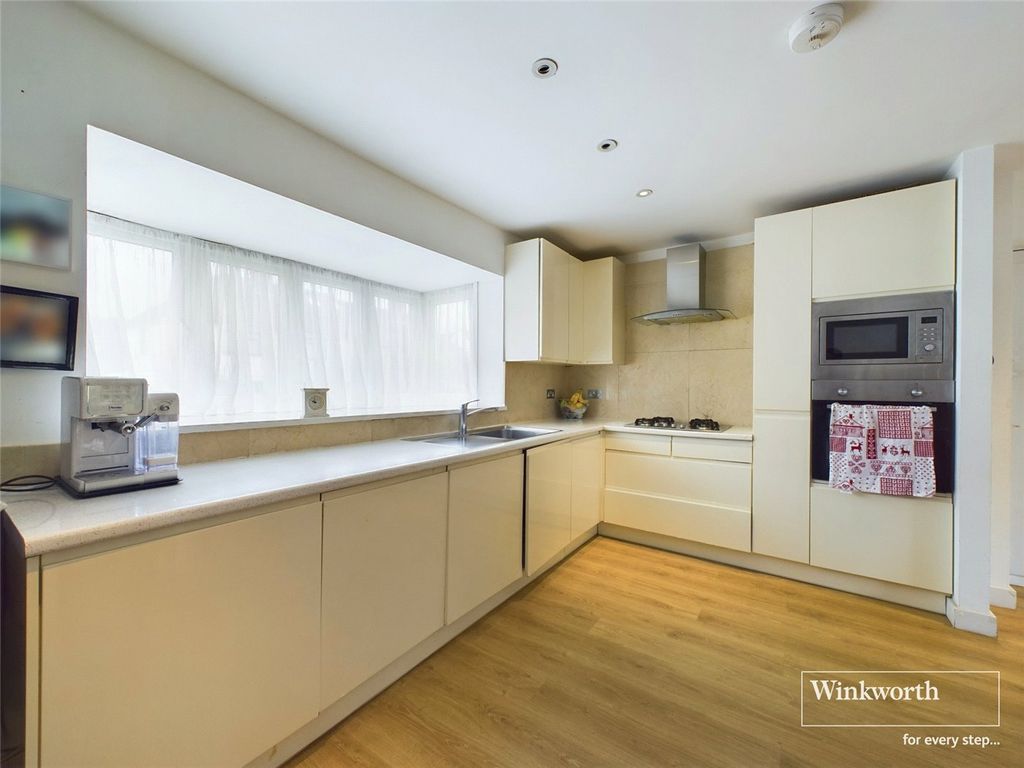 3 bed end terrace house for sale in Welshside, Goldsmith Avenue, London