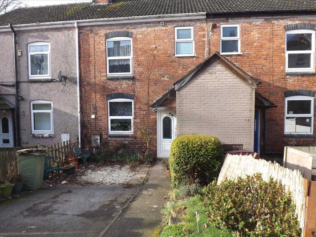 3 bed terraced house for sale in West Lea, Clowne, Chesterfield S43