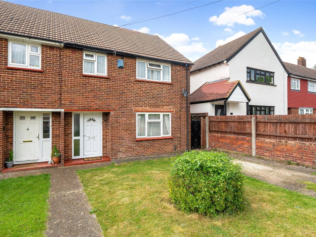 3 bed semidetached house for sale in Stirling Drive, Orpington BR6, £575,000 Zoopla