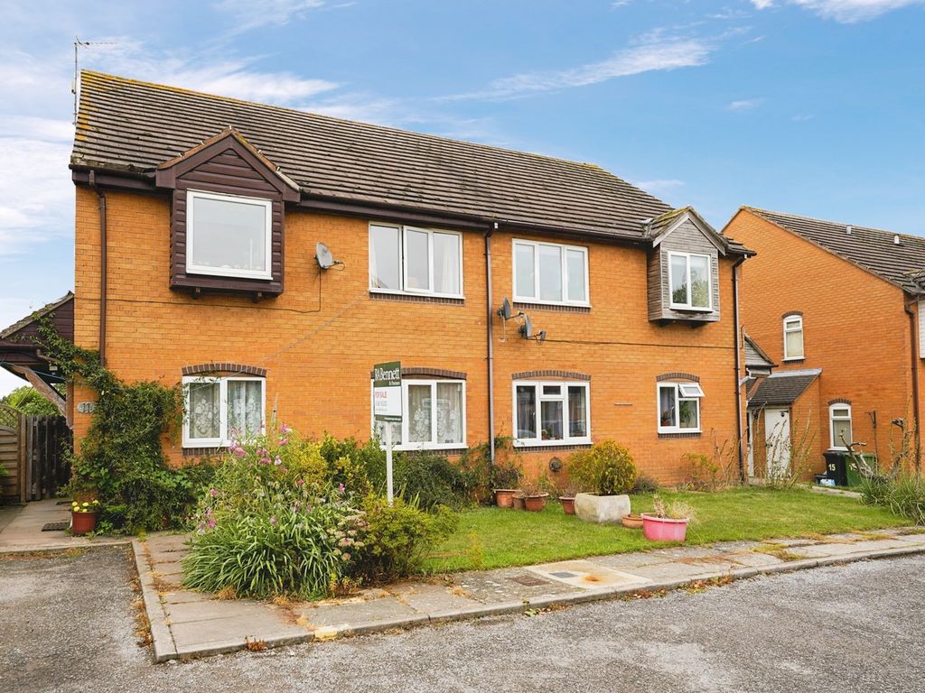 2 bed for sale in Tithe Court, Middle Littleton, Evesham