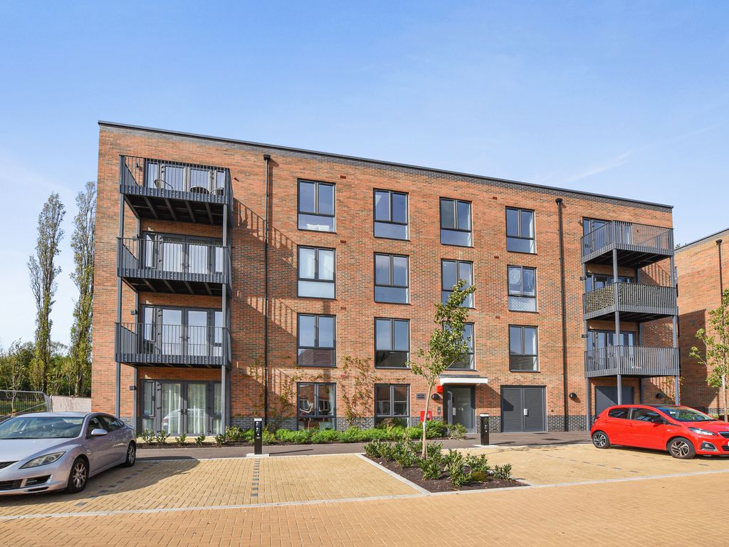 New home, 1 bed flat for sale in Perth Close, Northolt UB5, £80,000