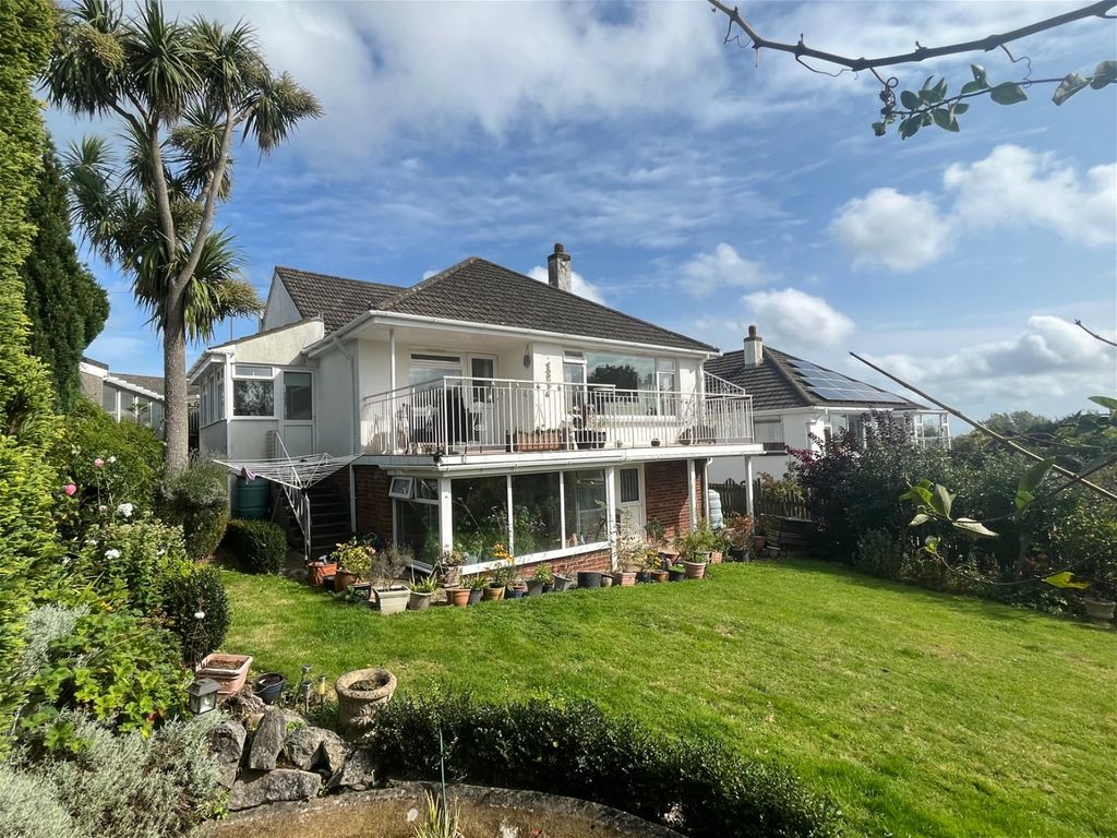 3 bed bungalow for sale in Sandringham Drive, Preston, Paignton TQ3, £