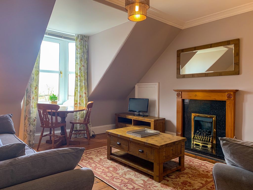 2 bed flat to rent in Westburn Road, Aberdeen AB25 Zoopla