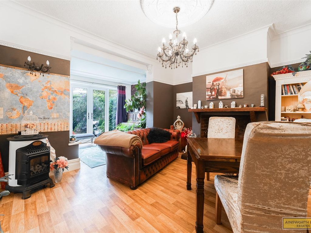 3 bed semidetached house for sale in Sunnyhurst Lane, Darwen BB3, £