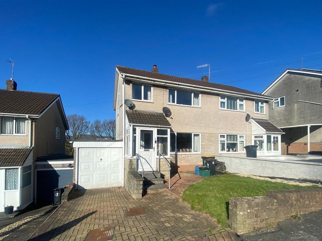 Property for sale in Grosvenor Road, Bassaleg, Newport NP10 Zoopla