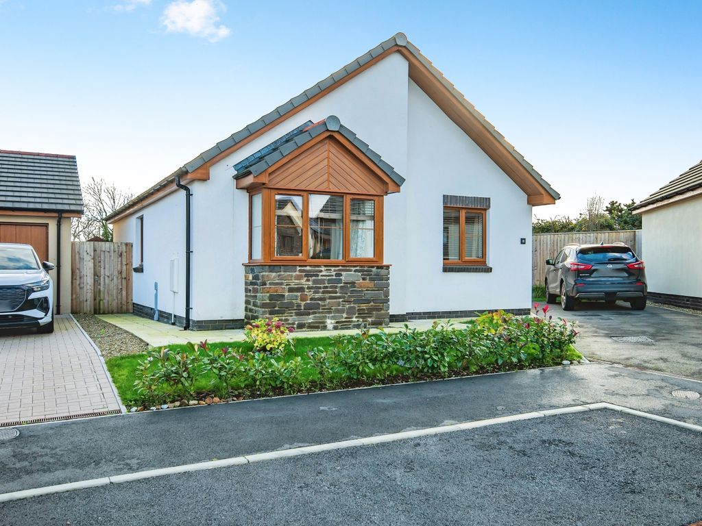 2 bed bungalow for sale in Potters Grove, Templeton, Narberth