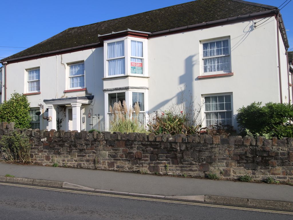 3 bed flat to rent in Caen House, Braunton EX33 Zoopla