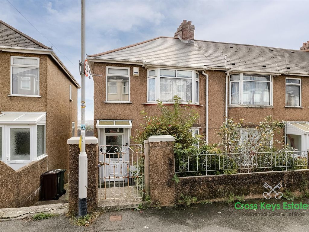 3 bed end terrace house for sale in Norfolk Road, Plymouth PL3, £