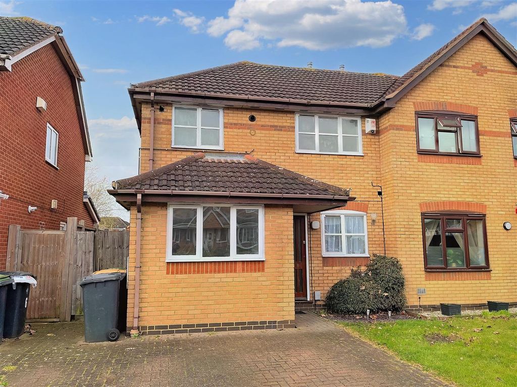 3 bed semidetached house for sale in Hillesden Avenue, Elstow, Bedford MK42 Zoopla