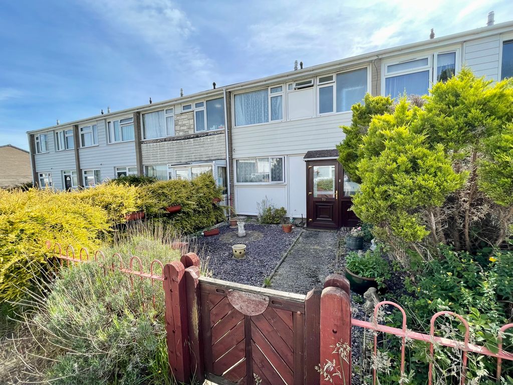 3 bed terraced house for sale in Upton Heath Estate, Upton, Poole BH16