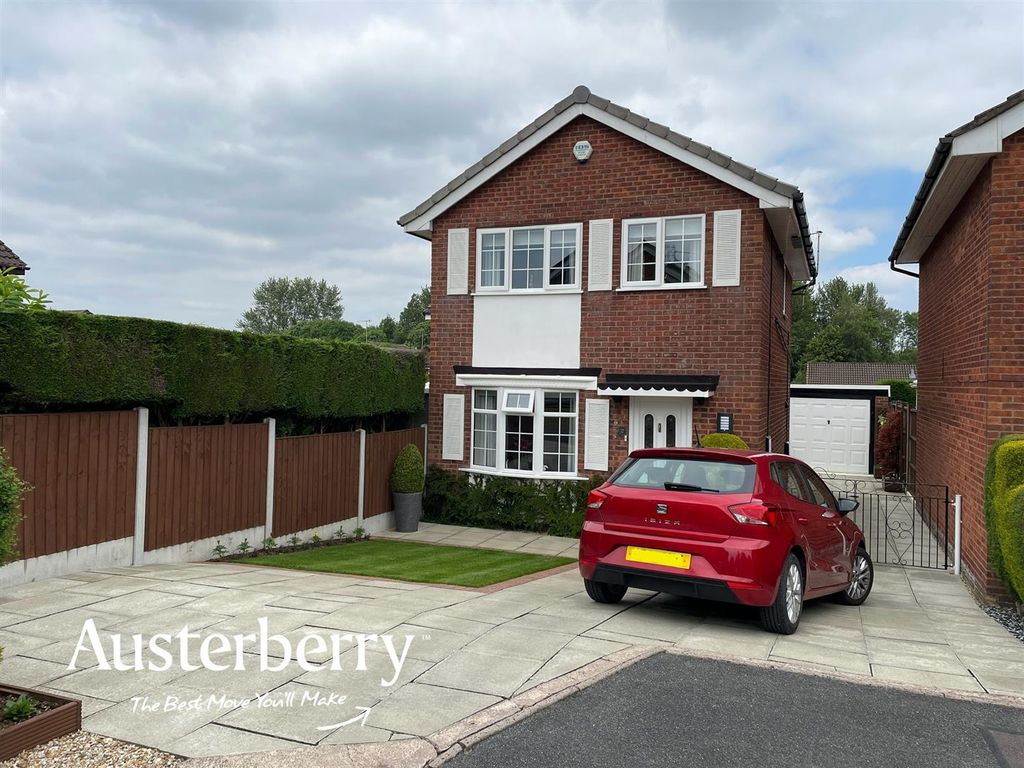 3 bed detached house for sale in Rylestone Close, Meir Park, StokeOn