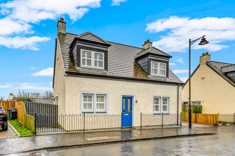 3 bed villa for sale in 2C Millhill Avenue, Kilmaurs KA3, £210,000 Zoopla