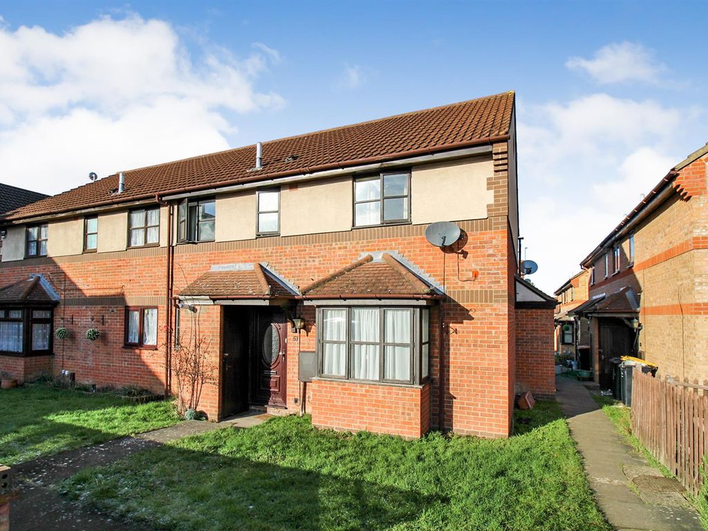 2 bed property for sale in Poppyfields, Bedford MK41 Zoopla