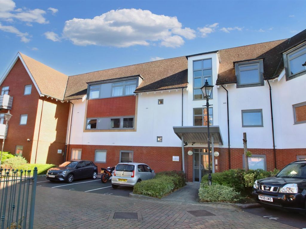 1 bed flat for sale in Middlepark Drive, Northfield, Birmingham B31