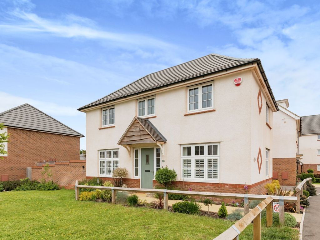 3 bed detached house for sale in Alexander Road, Frenchay BS16 Zoopla