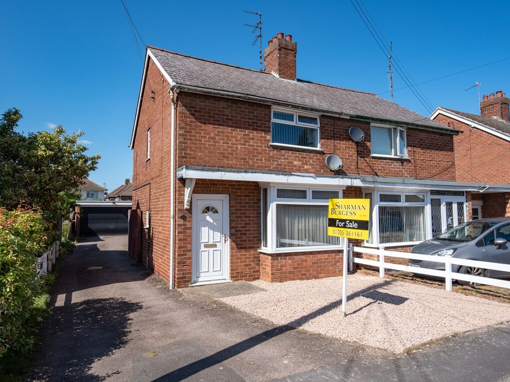 3 bed semidetached house for sale in Granville Avenue, Wyberton