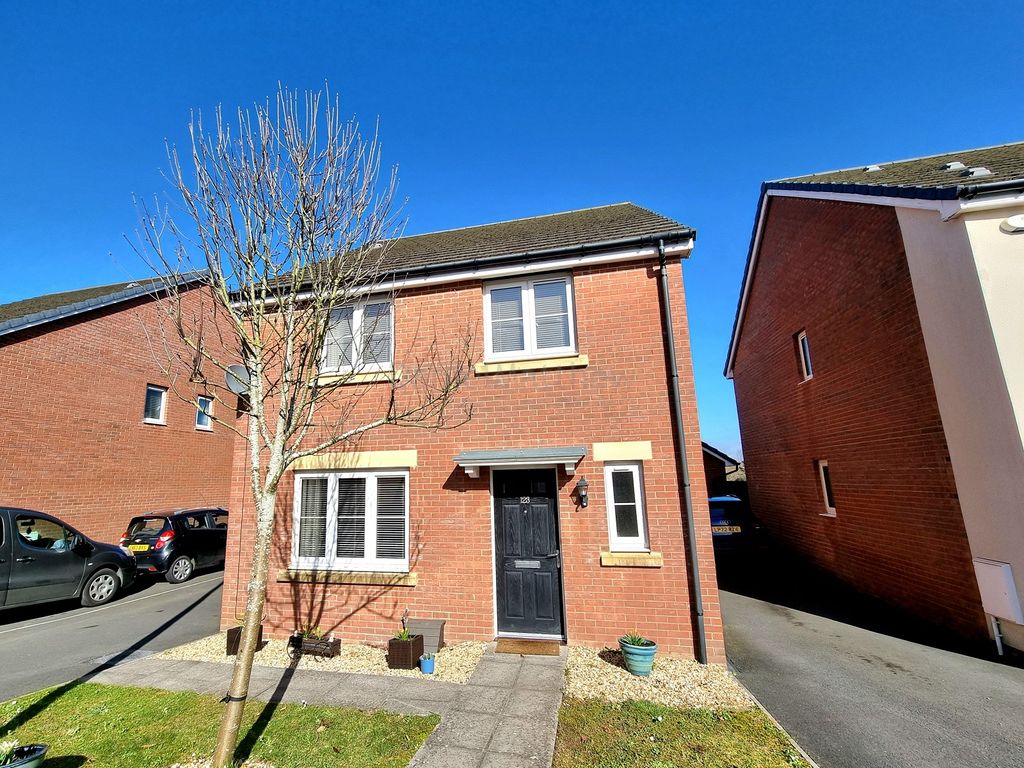 4 bed detached house for sale in Picca Close, Wenvoe, Vale Of