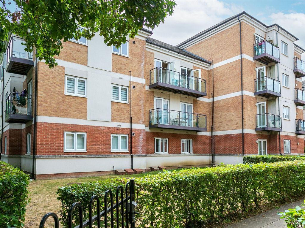 Cezanne Road, Watford, Hertfordshire WD25