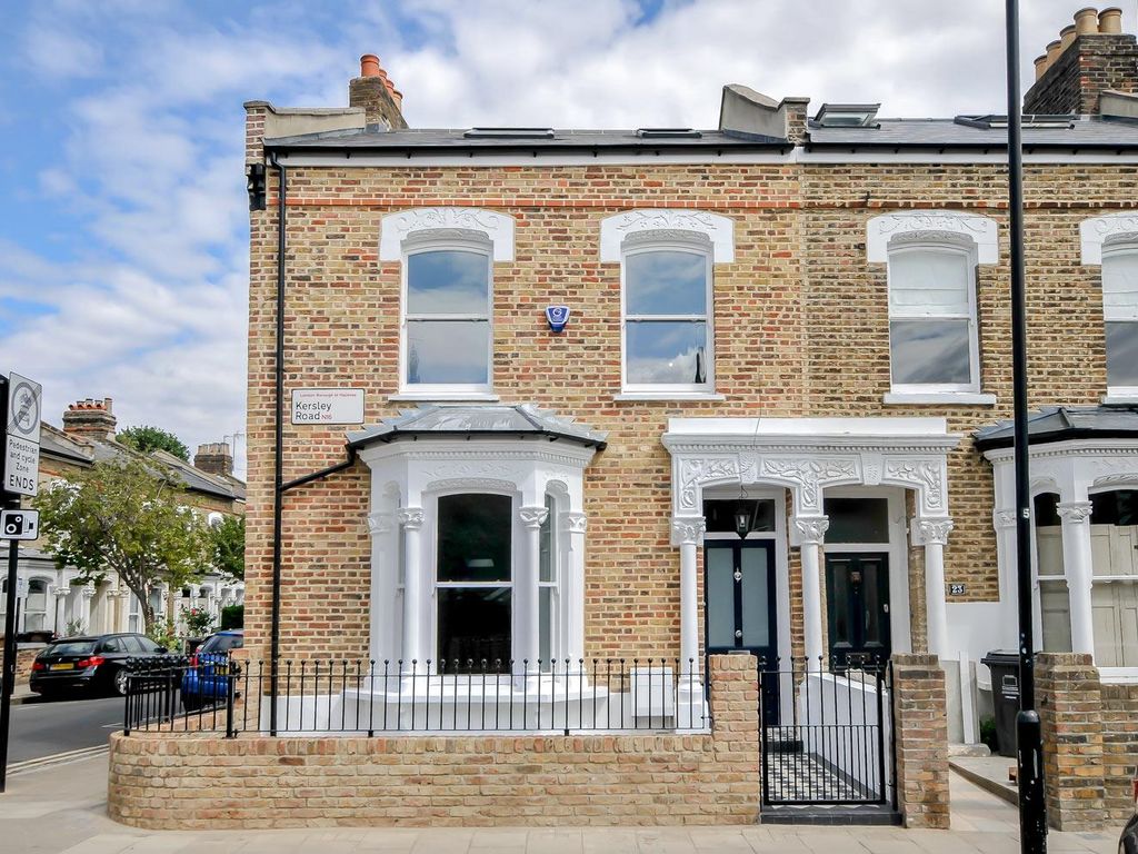 4 bed semidetached house for sale in Kersley Road, Stoke Newington, London N16 Zoopla
