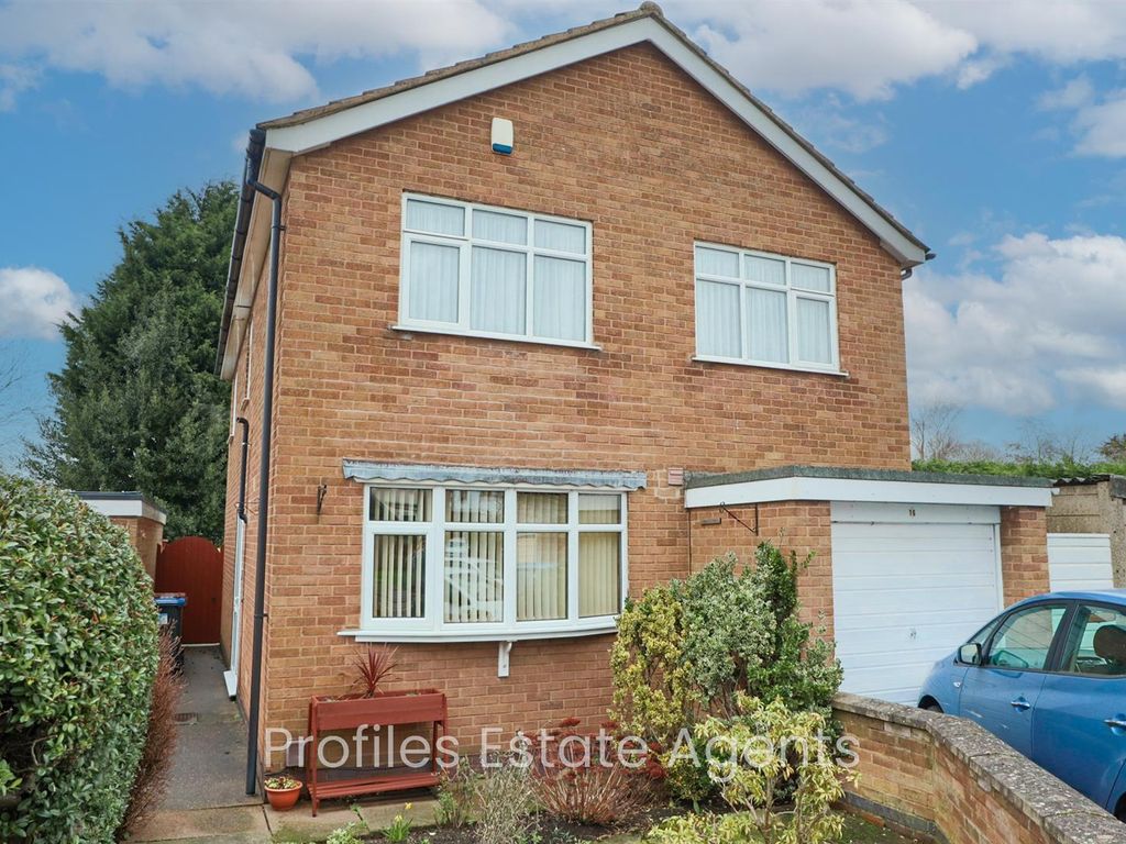 4 bed detached house for sale in Heath Lane, Earl Shilton, Leicester