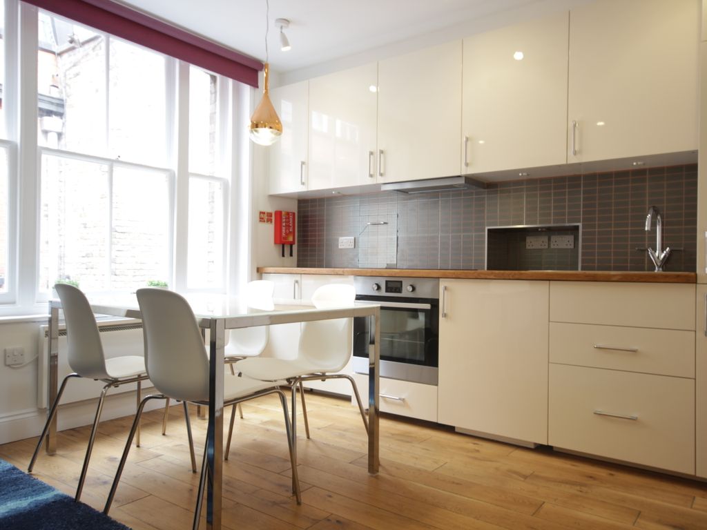 1 bed flat to rent in Tisbury Court, Soho W1D Zoopla