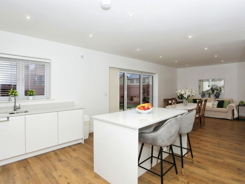 5 bed detached house for sale in Worthington Grove, Hampton Water