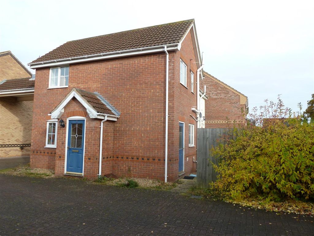 2 bed end terrace house to rent in Graye Drive, Louth LN11 Zoopla