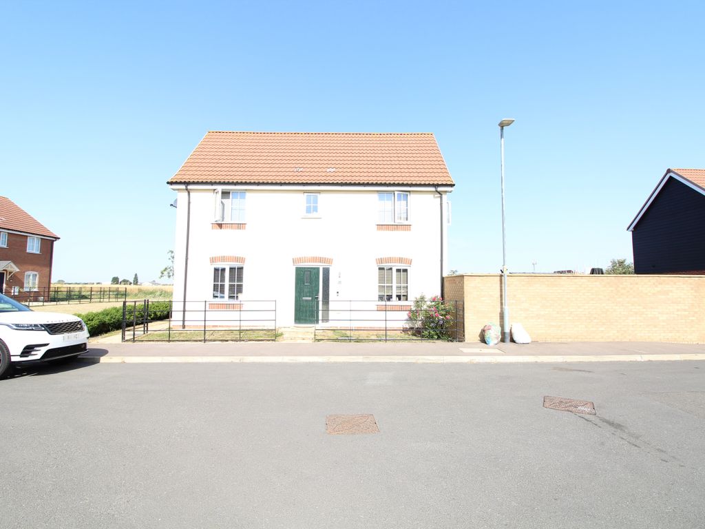 3 bed semidetached house for sale in St. Vincent Close, Crowland