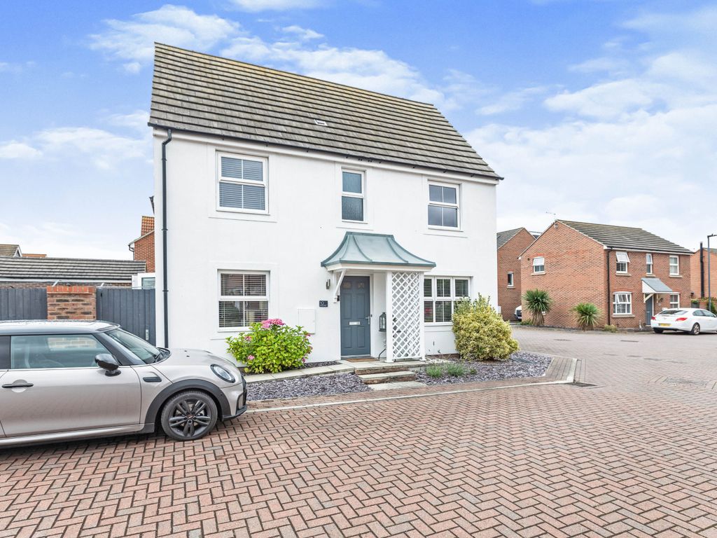 3 bed semidetached house for sale in St. Marys Walk, Hambleton YO8