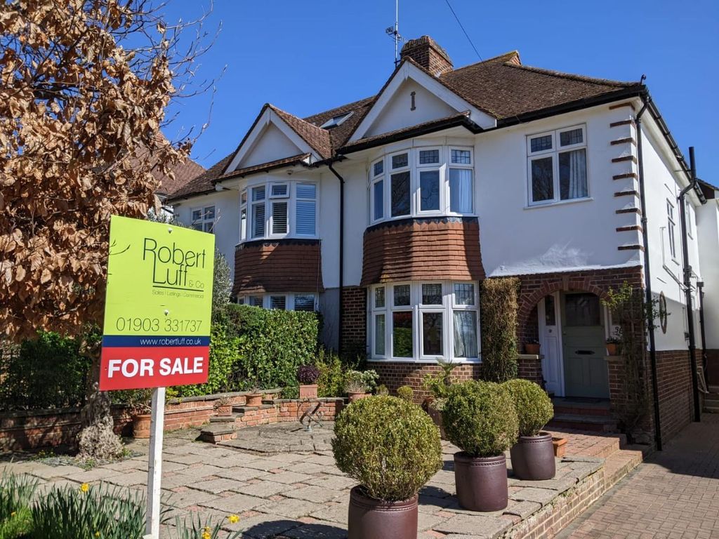 3 bed semidetached house for sale in Parkside, ShorehamBySea BN43