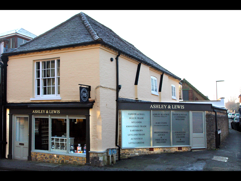 Retail premises for sale in Godalming, England, United Kingdom GU7, £