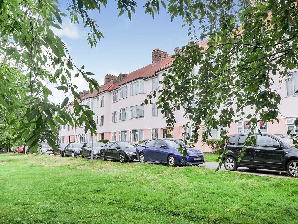 Robins Court Chinbrook Road London SE12  