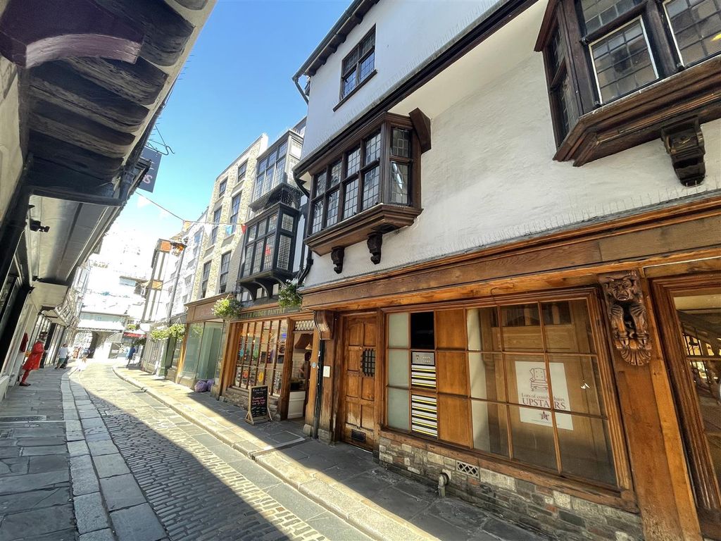 2 bed flat to rent in 2 Mercery Court, Canterbury, Kent CT1 Zoopla