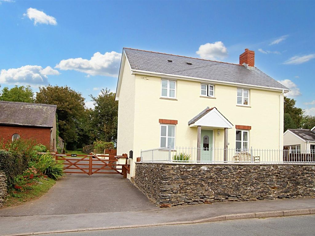 3 bed detached house for sale in Newchapel, Boncath SA37, £325,000 Zoopla