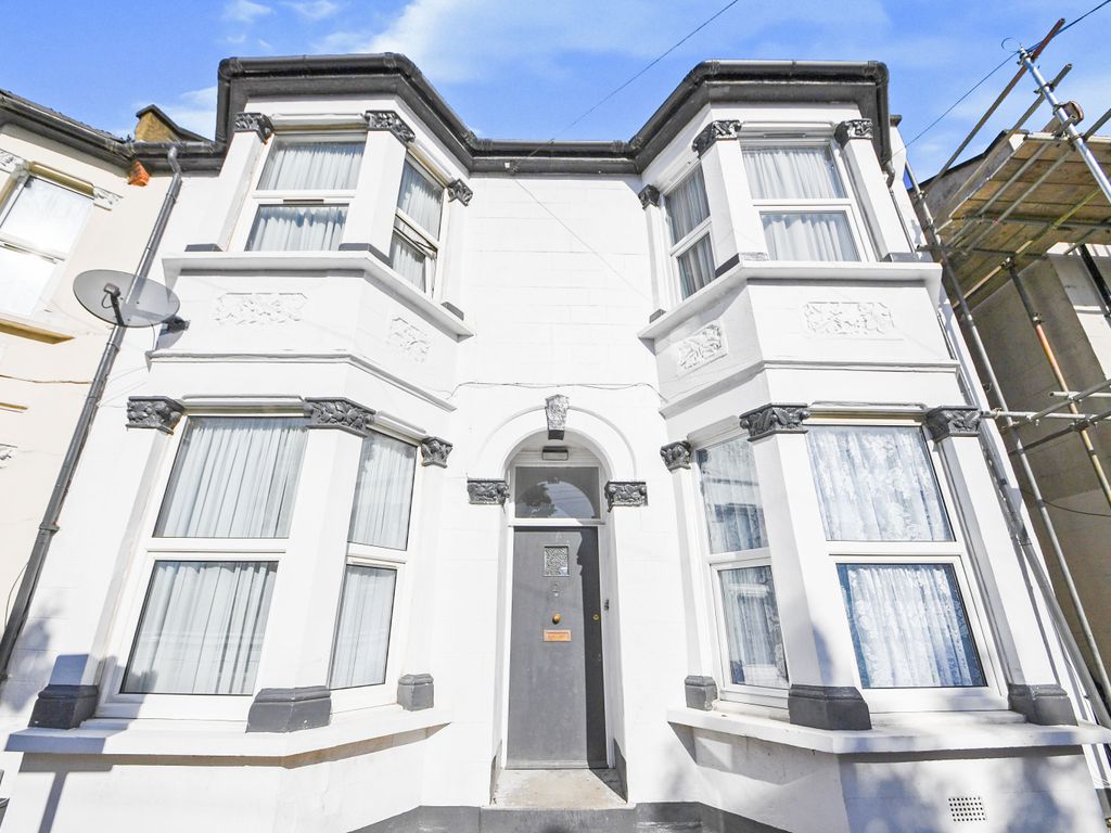 Clifton Road, Harlesden NW10  