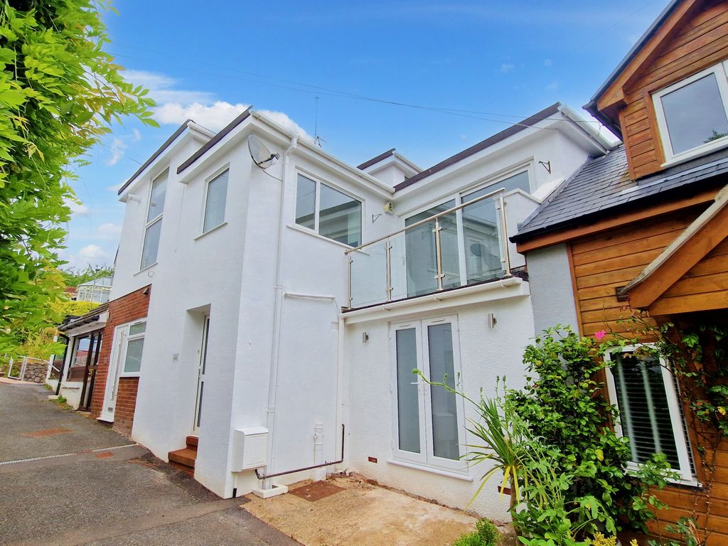 2 bed flat to rent in Stoke Gabriel Road, Galmpton, Brixham TQ5, £900