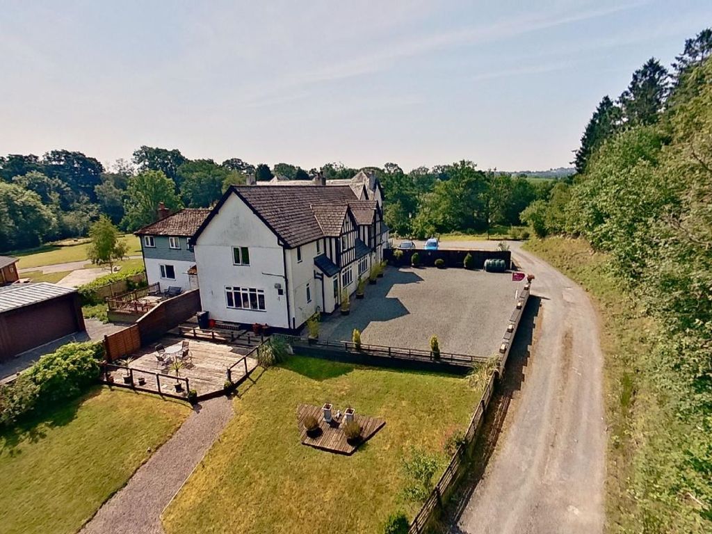 4 bed semidetached house for sale in Ithon House, Crossgates