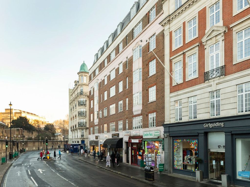 Rosscourt Mansions, Westminster SW1W