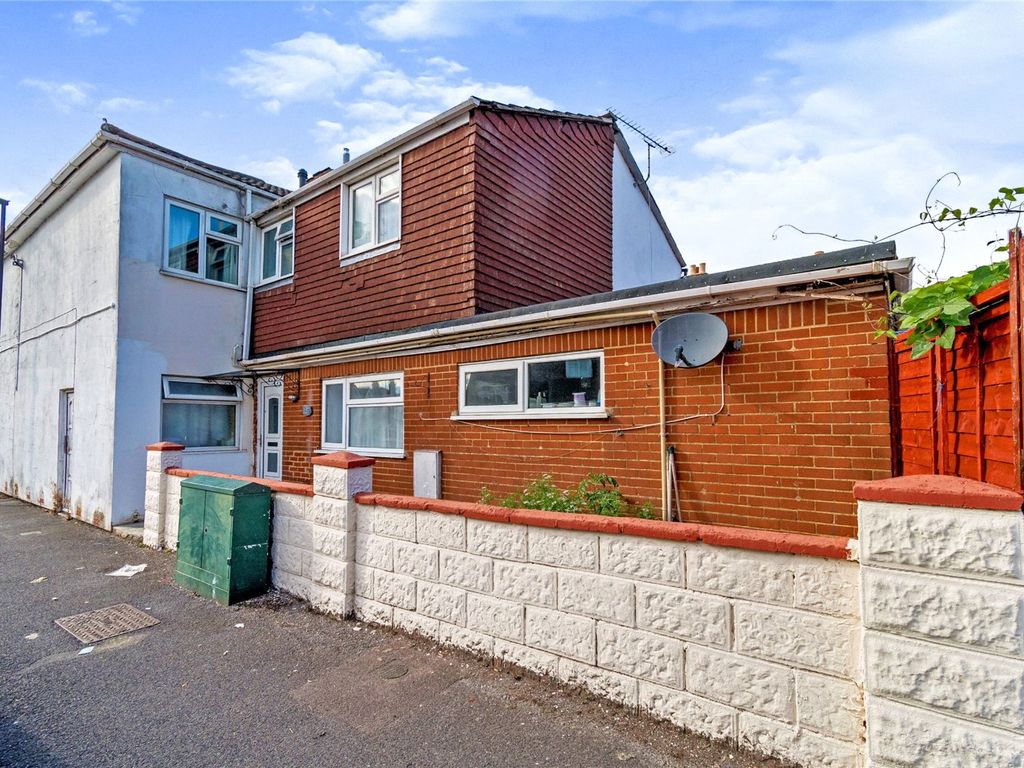 3 bed flat for sale in Foundry Lane, Shirley, Southampton, Hampshire SO15, £175,000 Zoopla