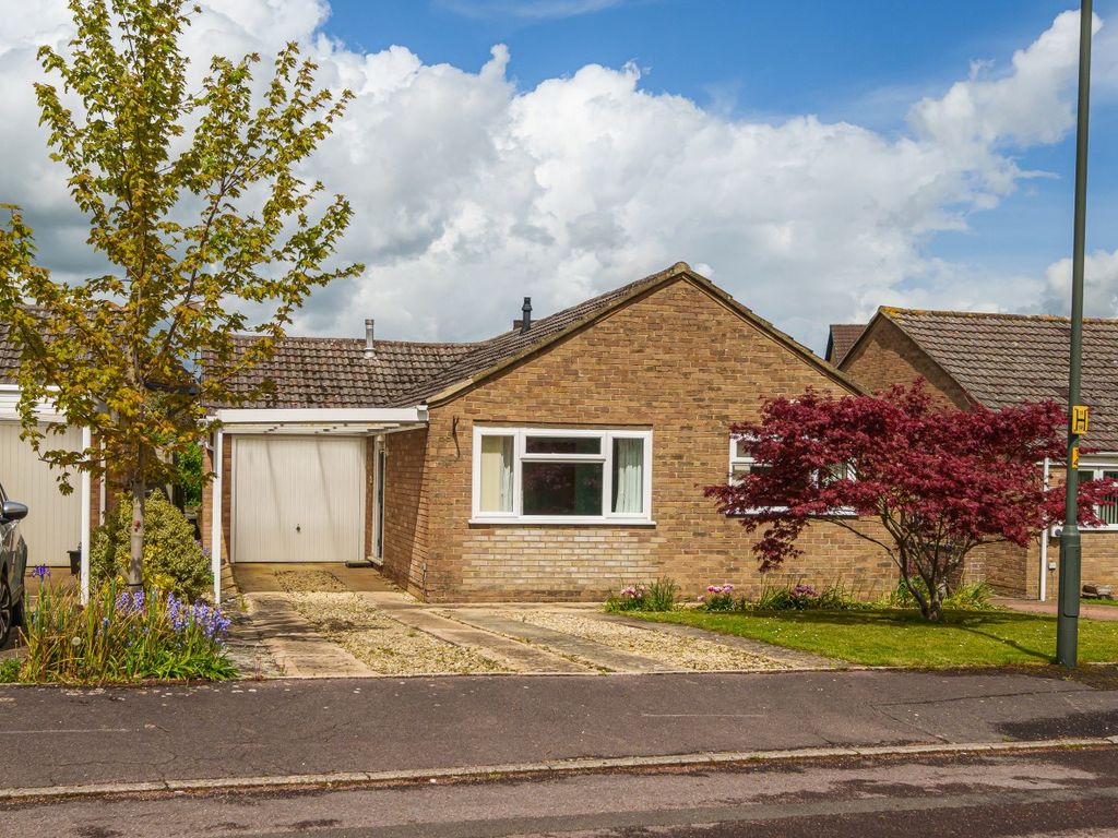 3 bed detached bungalow for sale in Dozule Close, Leonard Stanley