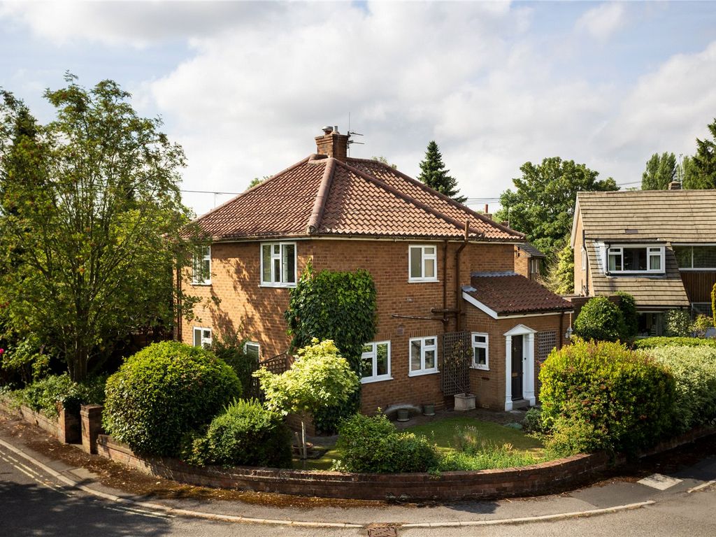 3 bed detached house for sale in Hall Park, Heslington, York YO10 Zoopla