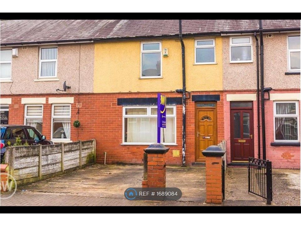 3 bed terraced house to rent in Cameron Street, Leigh WN7 Zoopla