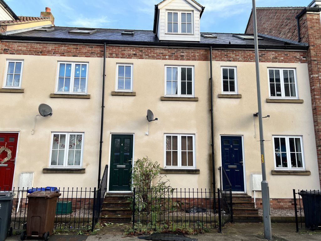 3 bed terraced house to rent in Bridge Wharf, Selby YO8, £895 pcm Zoopla